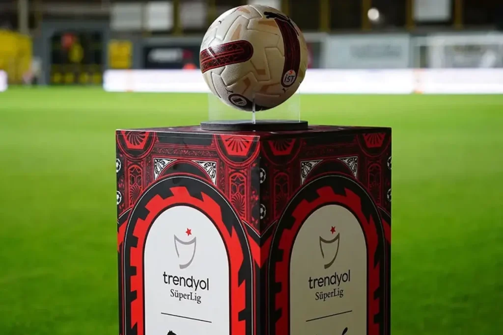 Süper Lig Şampiyonluk Yarışı: Galatasaray Favori