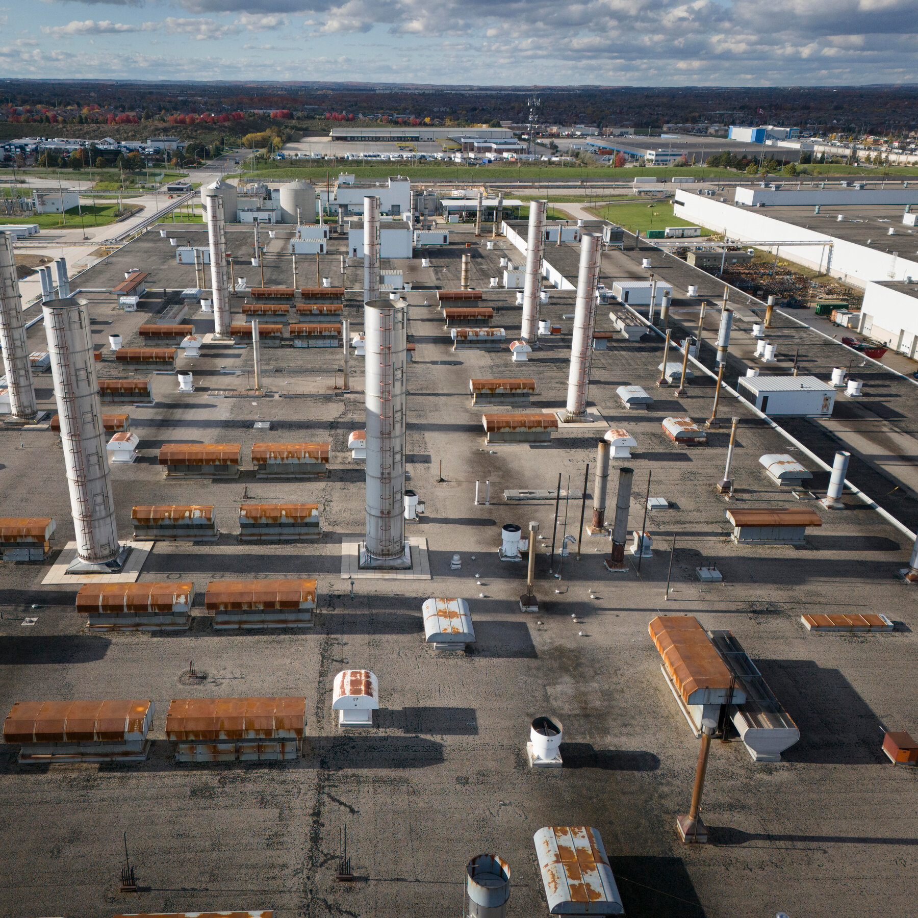 Trump’s Tariffs Scar Canadian City Where Cars Have Been Made for Decades