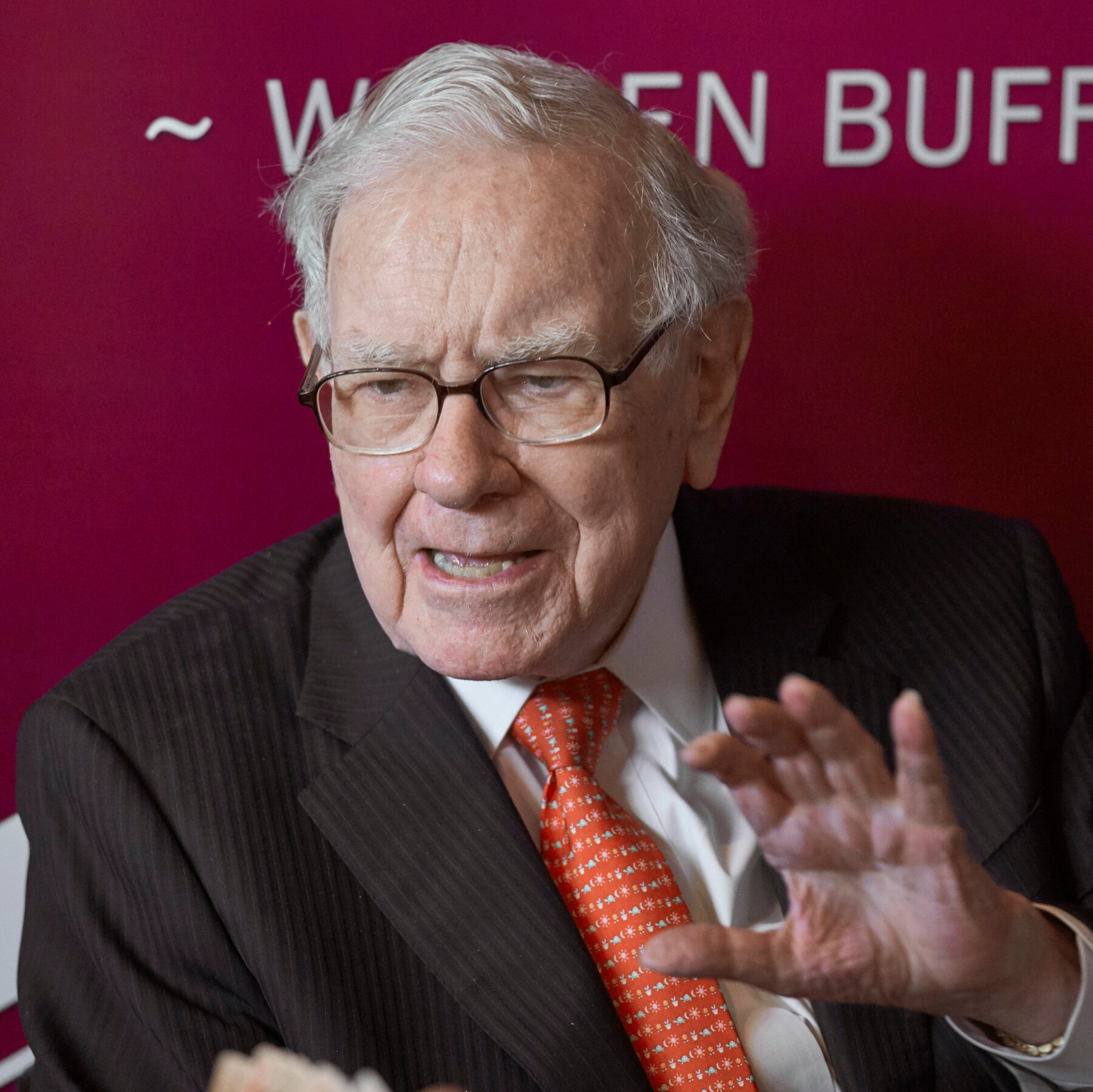 <h2>Warren Buffett’s Berkshire Hathaway Farewell: “I’m Going Quiet”</h2>