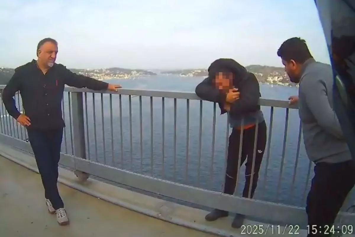 15 Temmuz Şehitler Köprüsü’nde İntihar Girişimi Şaşırtıcı Bir Kurtarma Operasyonu ile Sonuçlandı