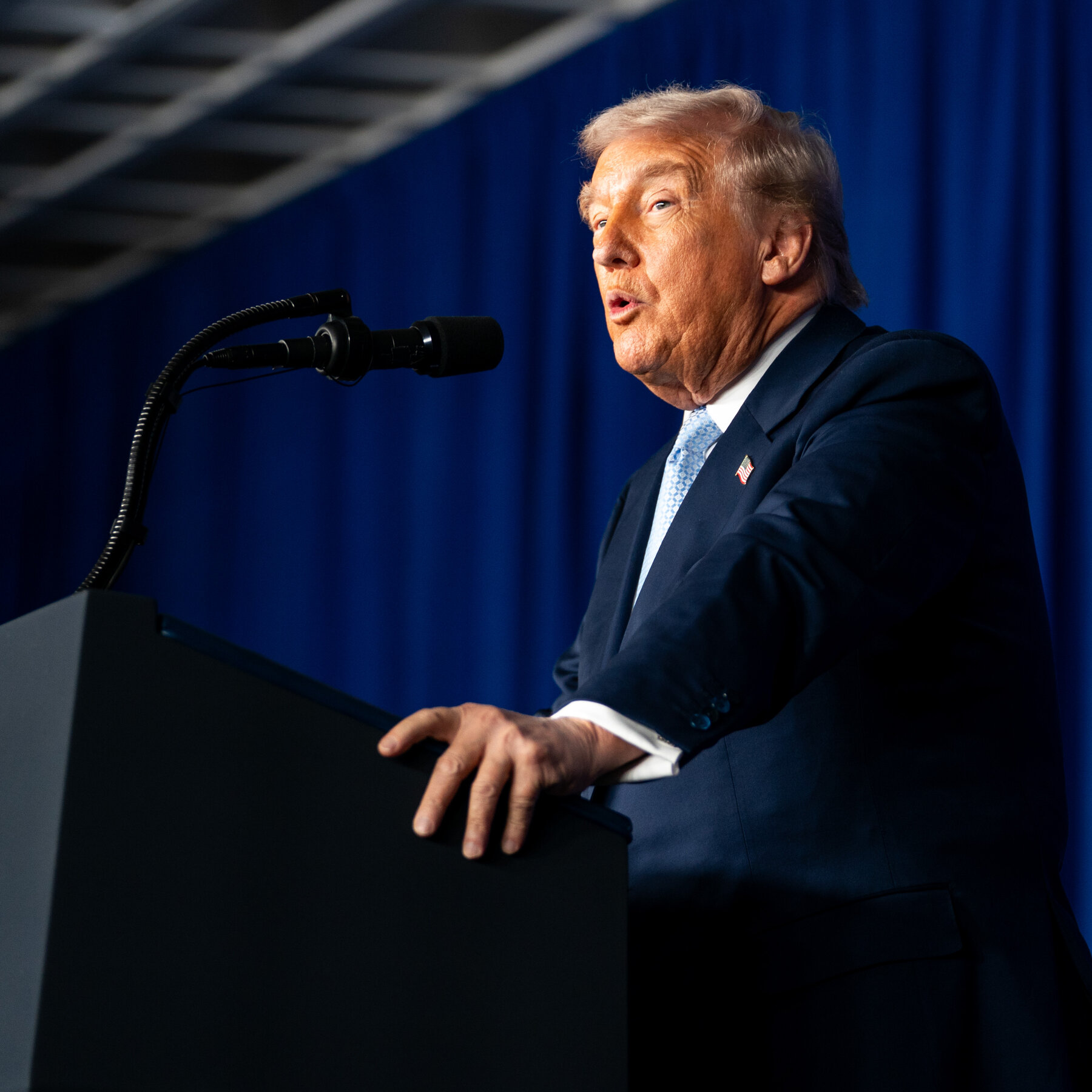 Trump Declares America in a “Golden Age” While Grappling with Affordability Issues