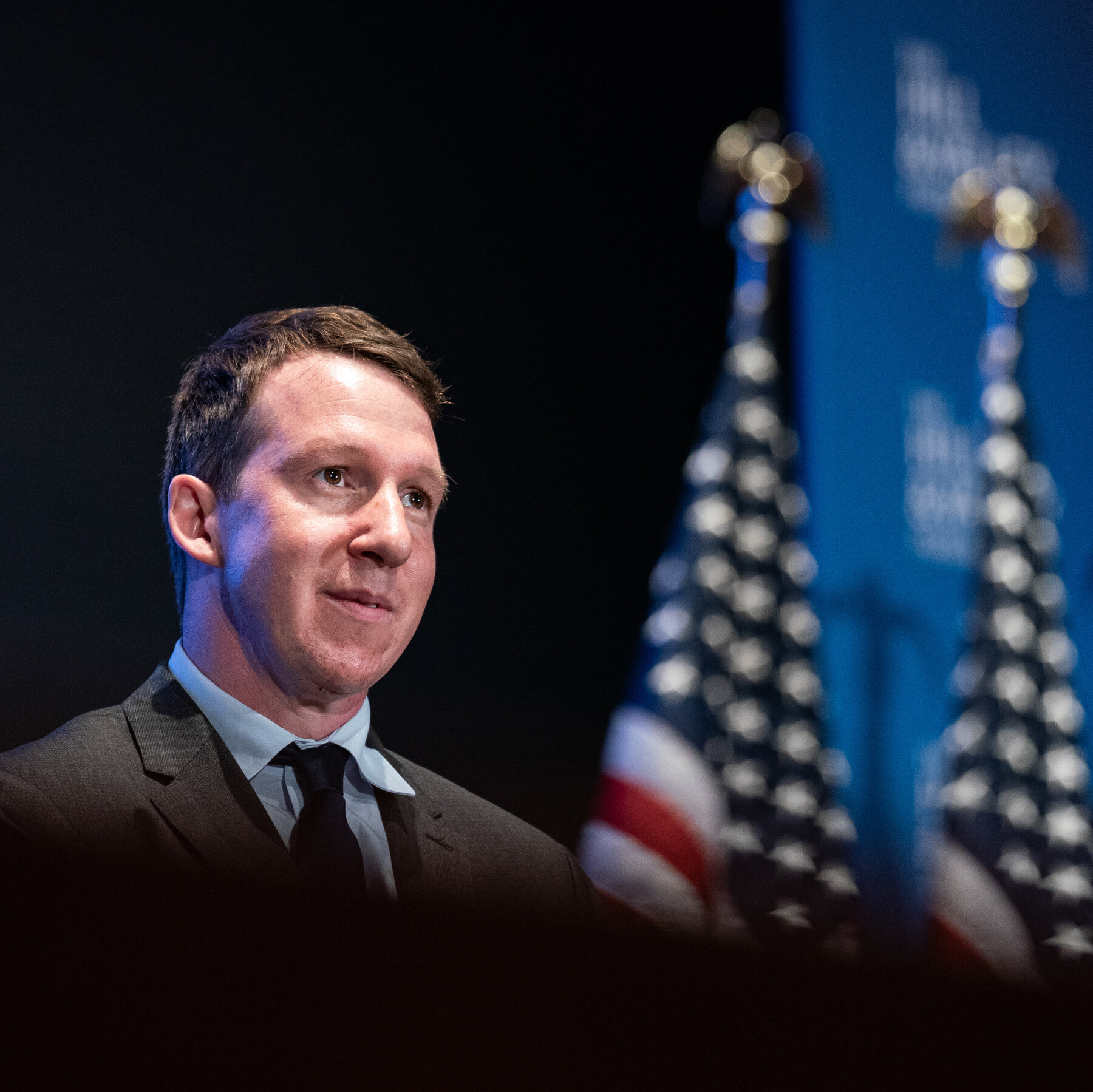 Fears About AI Prompt Talks of Super PACs to Rein In the Industry