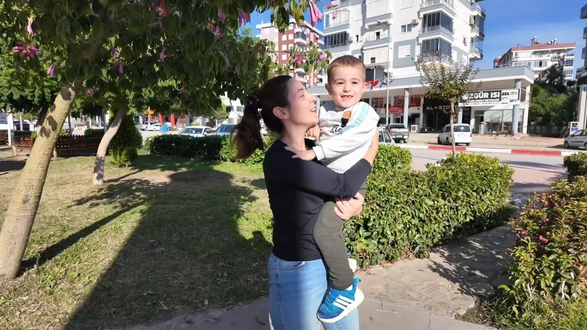 3 Milyon Dolarlık Hayat Kurtaran Kampanya: Küçük Bulut’un DMD Mücadelesi