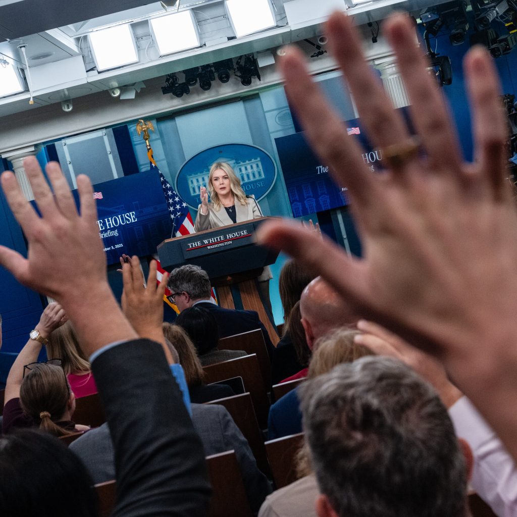 White House Curtails Media Access to Press Secretary’s Office
