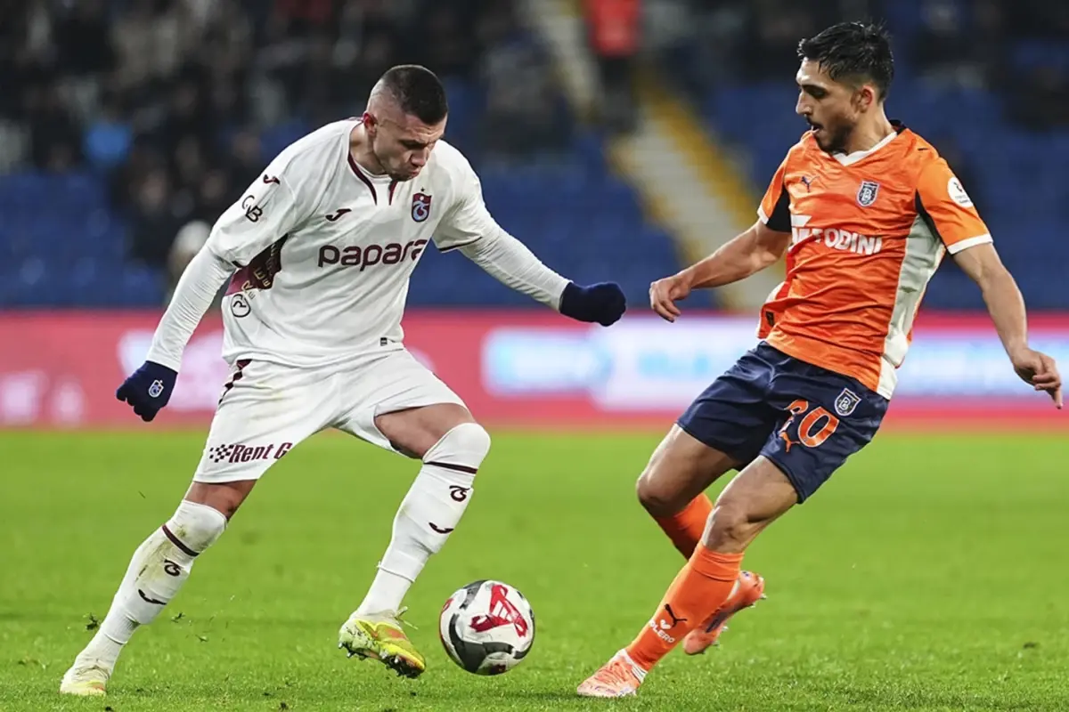 4-3’lük çılgın maç! Trabzonspor, RAMS Başakşehir’i 90+11’de yıktı