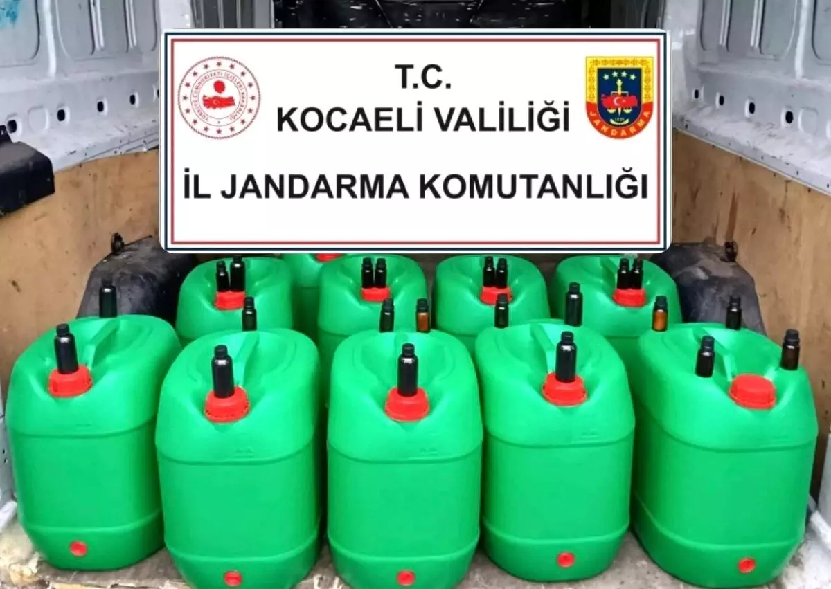Kocaeli’de 400 Litre Sahte Alkol ve 24 İçki Kiti Ele Geçirildi