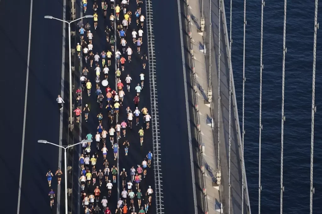 İstanbul’da 47. Uluslararası Maraton Koşuldu