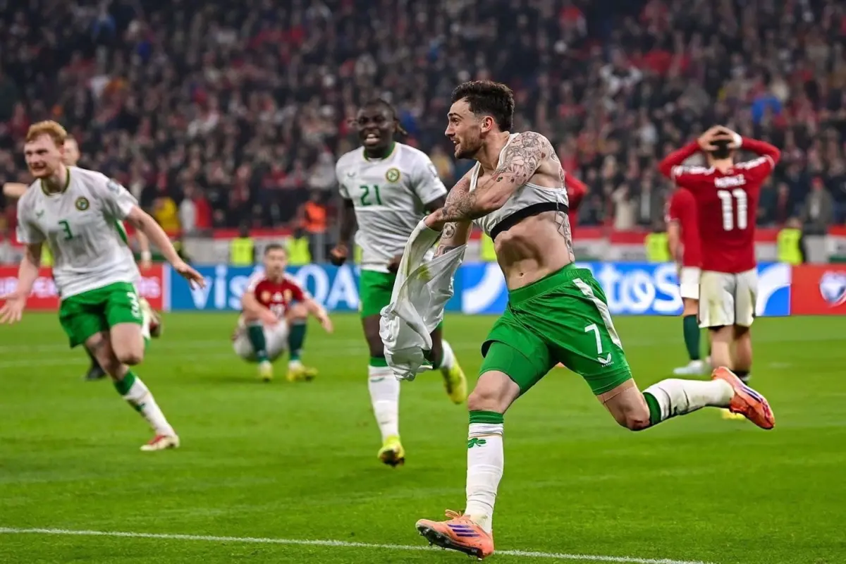 5 gollü destansı maç! 90+6’da gelen golle play‑off biletini ceplerine koydular