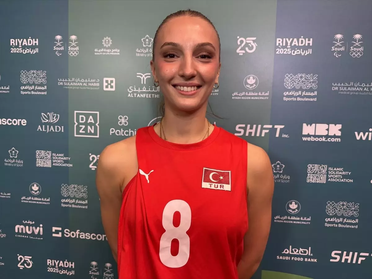 Kadın Voleybol Takımı Namağlup Şampiyon