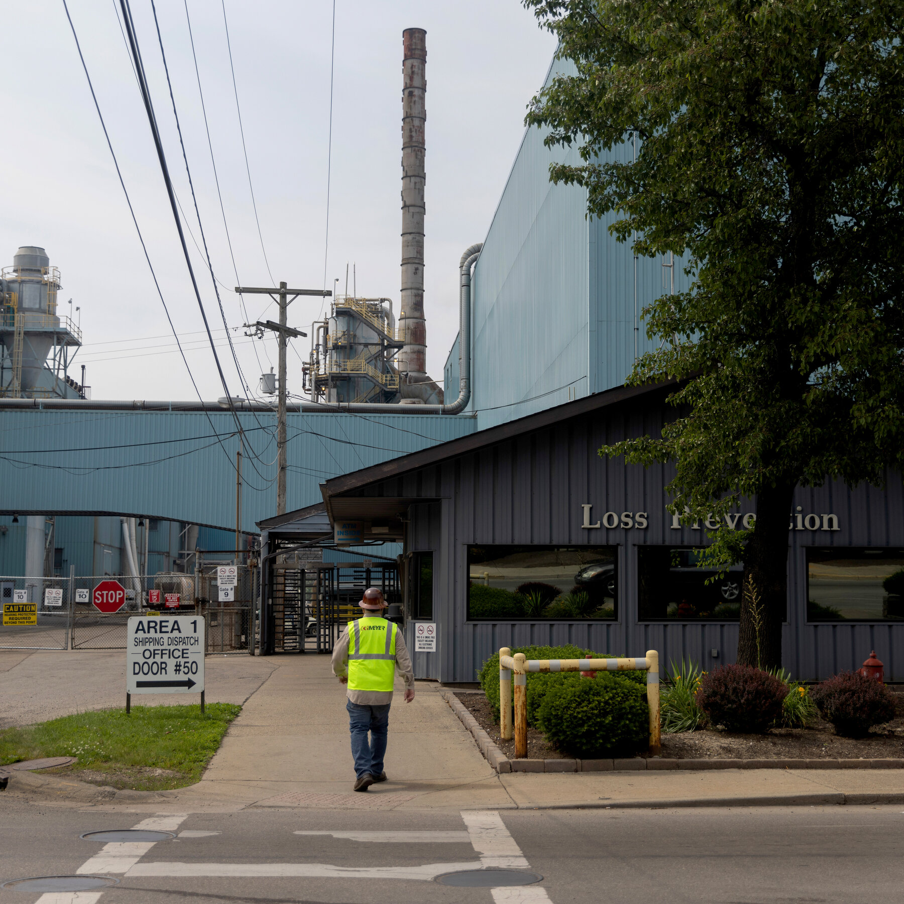 MAGA Senator’s Promise to Revive Ohio Mill Falls Short as Workers Face Harsh Reality