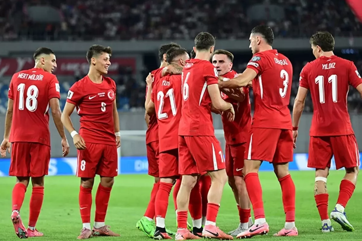 A Milli Takım’da Sakatlık Şoku: Yıldız Futbolcu Emirhan Topçu Aday Kadrodan Çıkarıldı