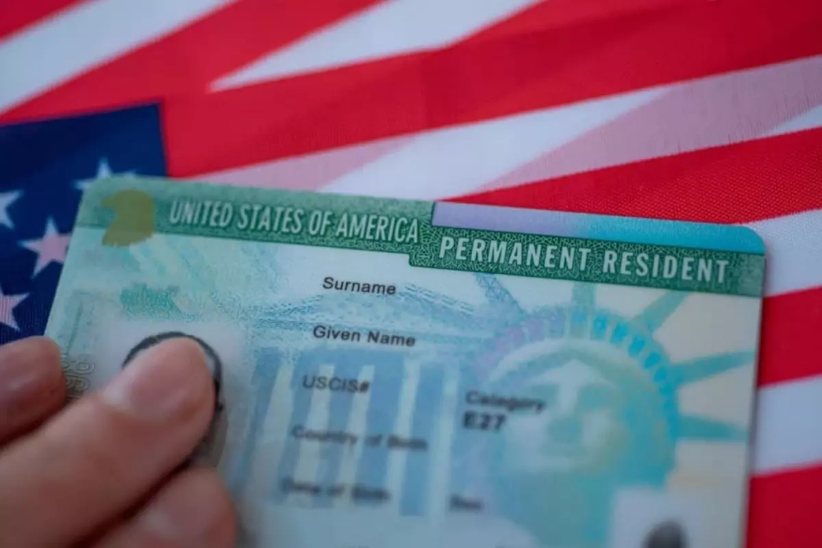 ABD, 19 ülke vatandaşının ‘Yeşil Kart’larını incelemeye alıyor