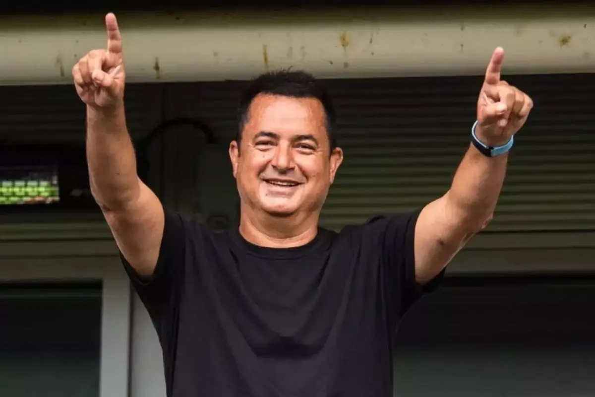 Acun Ilıcalı’dan TV8 Halka Arz Hamlesi: Sermaye Artırımı ve Ortak Satışı Başlatıldı