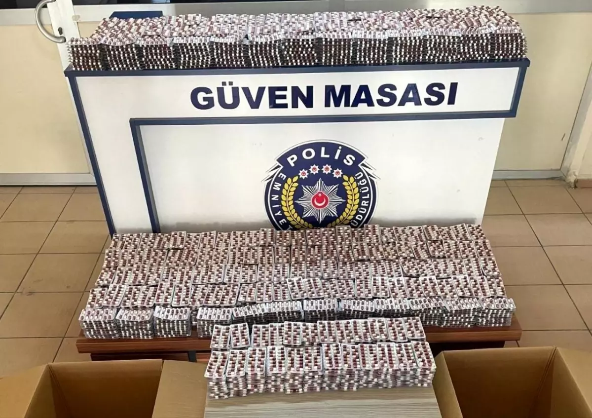 Adana’da 34 Bin Sentetik Hapla Tutuklama