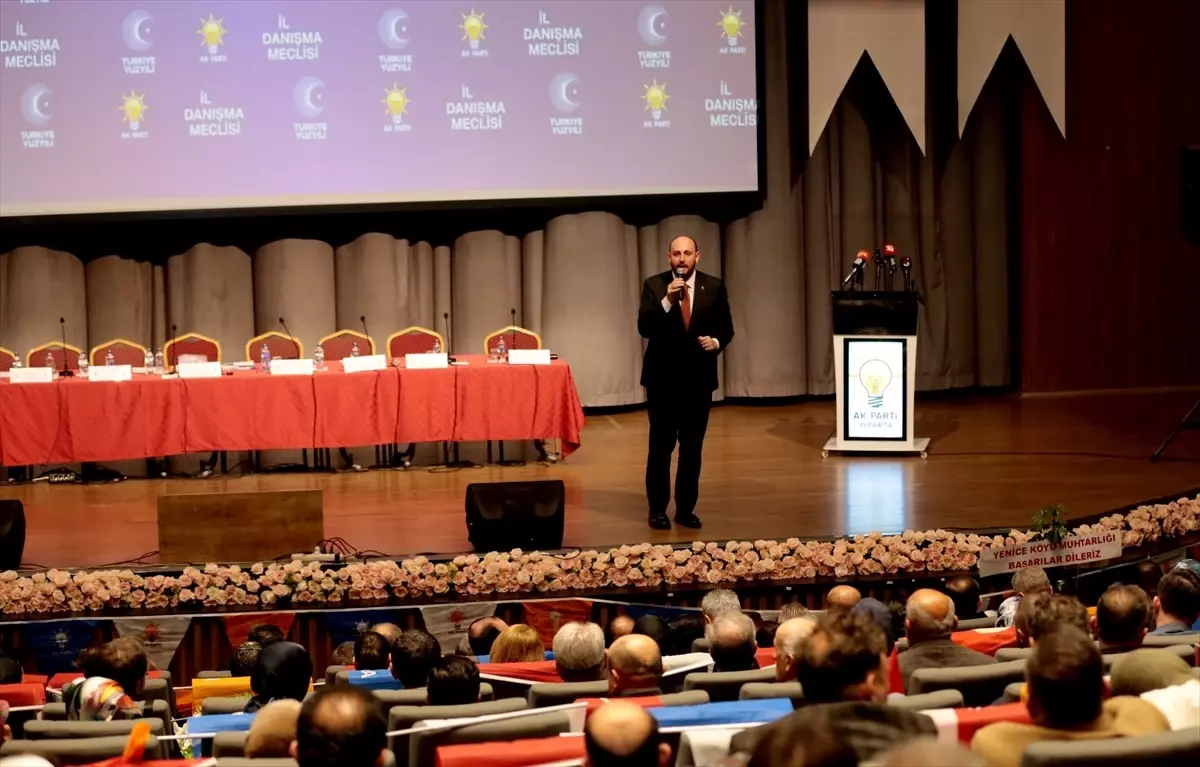 AK Parti Genel Başkan Yardımcısı Ahmet Büyükgümüş, Isparta İl Danışma Meclisi’nde Çarpıcı Konuştu