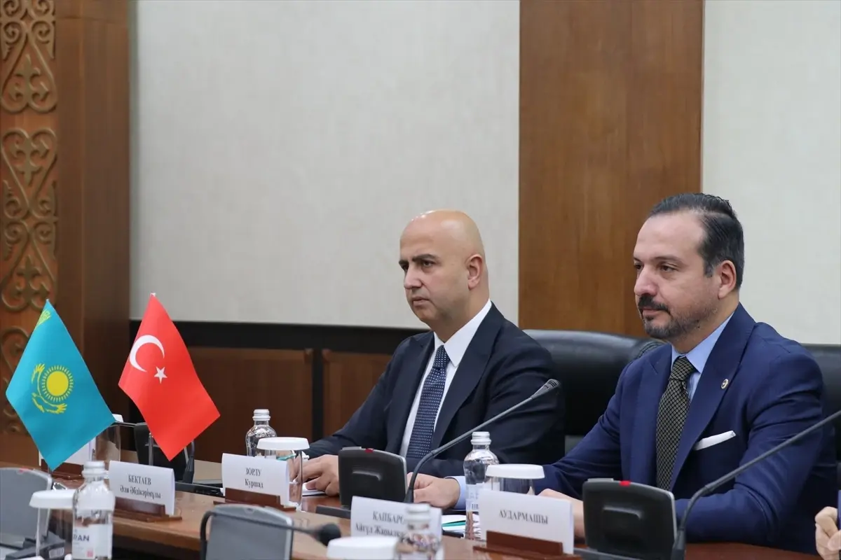 Zorlu’nun Astana’da Kazakistan’la Görüşmeleri Türkiye‑Kazakistan İşbirliğini Yeni Bir Seviyeye Taşıyor