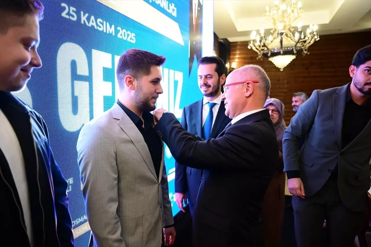 Bursa’da AK Parti Osmangazi İlçe Danışma Toplantısı Gerçekleştirildi