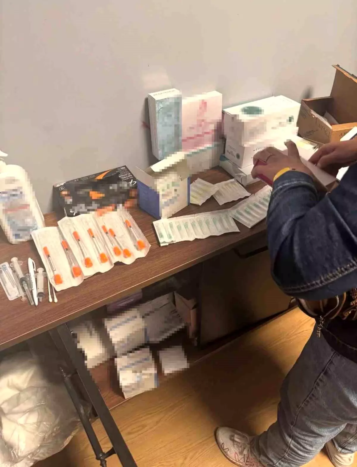 Alanya’da Yetkisiz Sağlık Hizmetine Operasyon