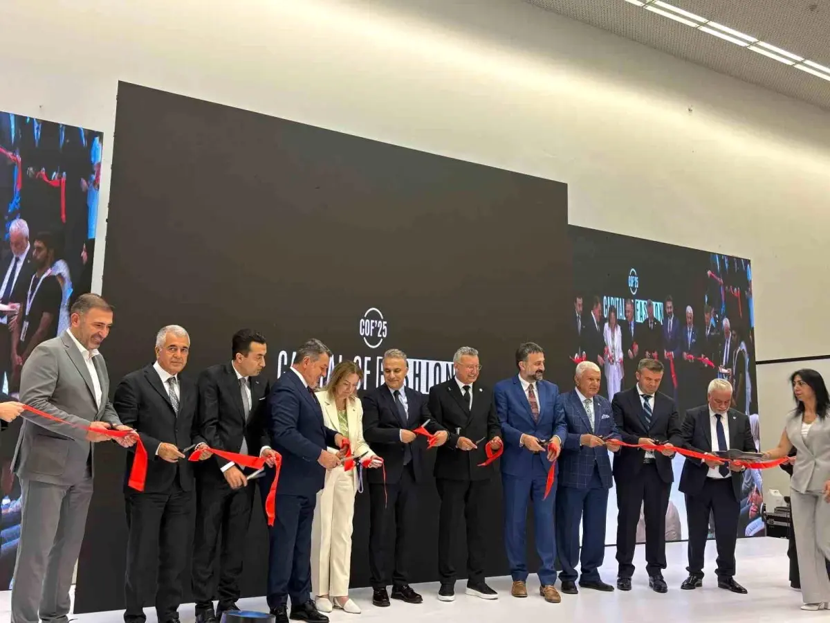 COF’25 Ankara Uluslararası Hazır Giyim ve Moda Fuarı Coşkuyla Başladı