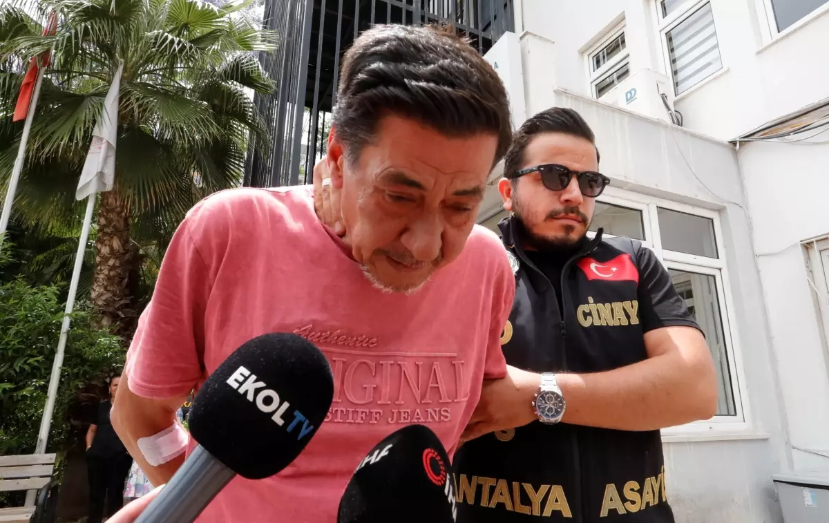 Antalya’da Baba Oğlunu 37 Bıçakla Öldürdü