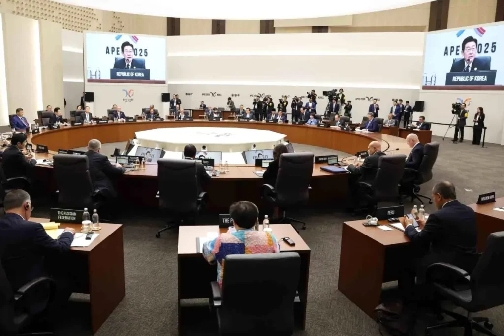 Güney Kore’de APEC Liderler Zirvesi Sonuçlandı