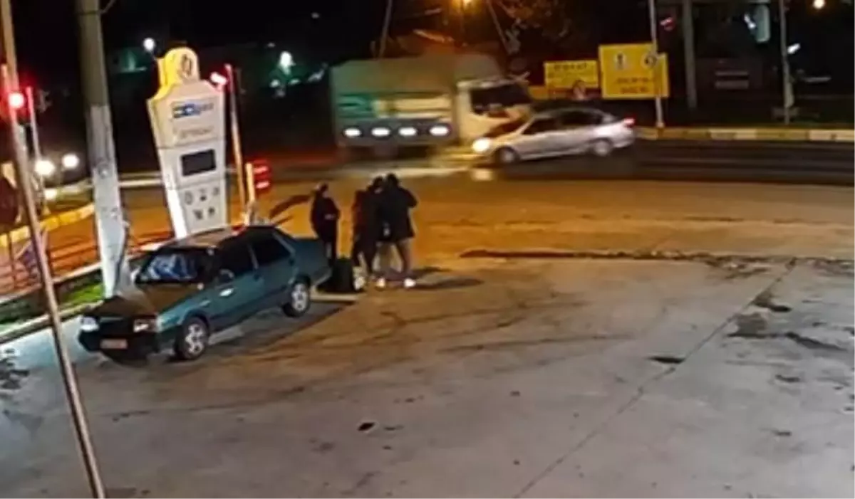Germencik’te Trafik Kazası: 1 Ölü, 2 Yaralı