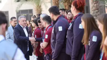 Bakan Bak, İslami Dayanışma Oyunları’ndan Önce Sporcuları Ziyaret Etti