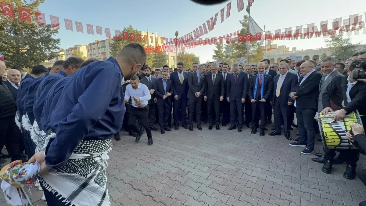 Bakanlar Midyat’ta Görücü Bir Ziyaret Gerçekleştirdi