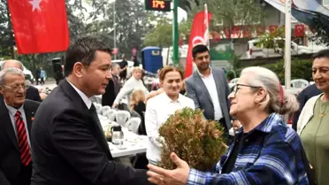 Osmangazi Belediye Başkanı Erkan Aydın, Hocahasan Mahallesi’nde Kahvaltıda Vatandaşlarla Bir Araya Geldi