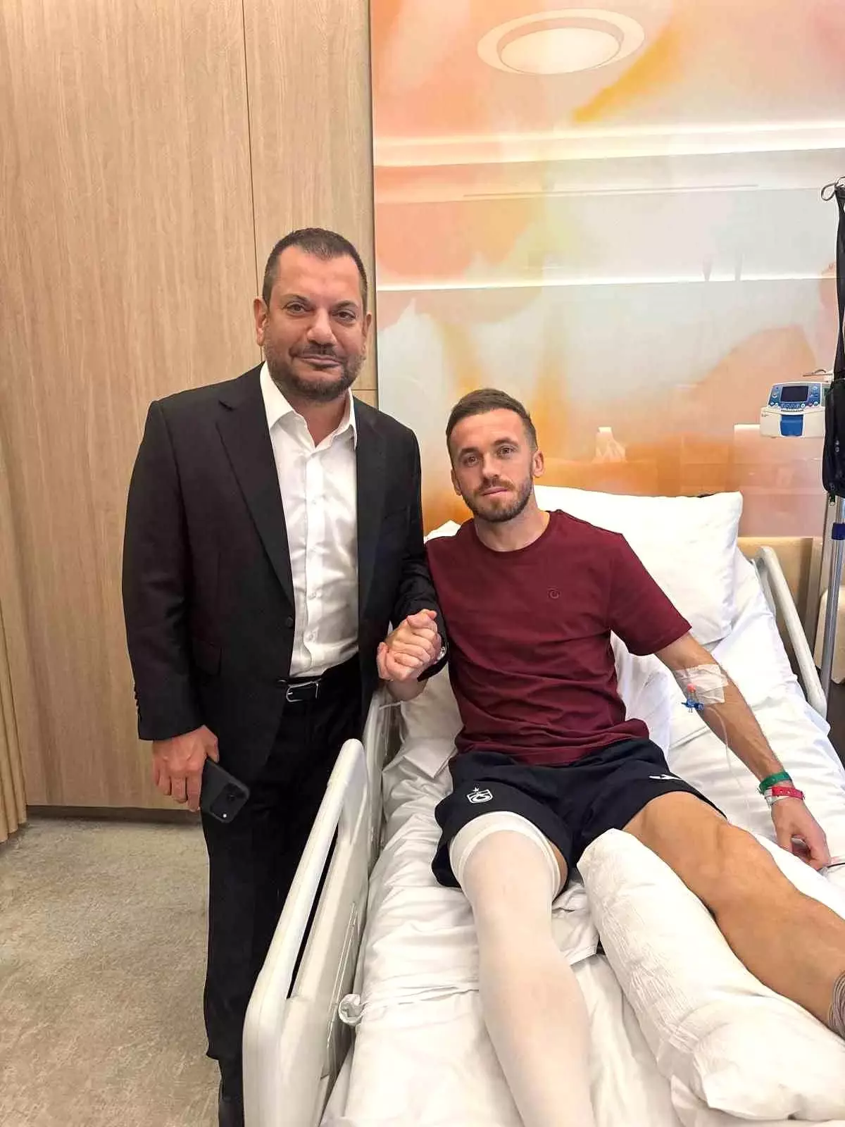 Ertuğrul Doğan’dan Edin Visca’ya Geçmiş Olsun Ziyareti