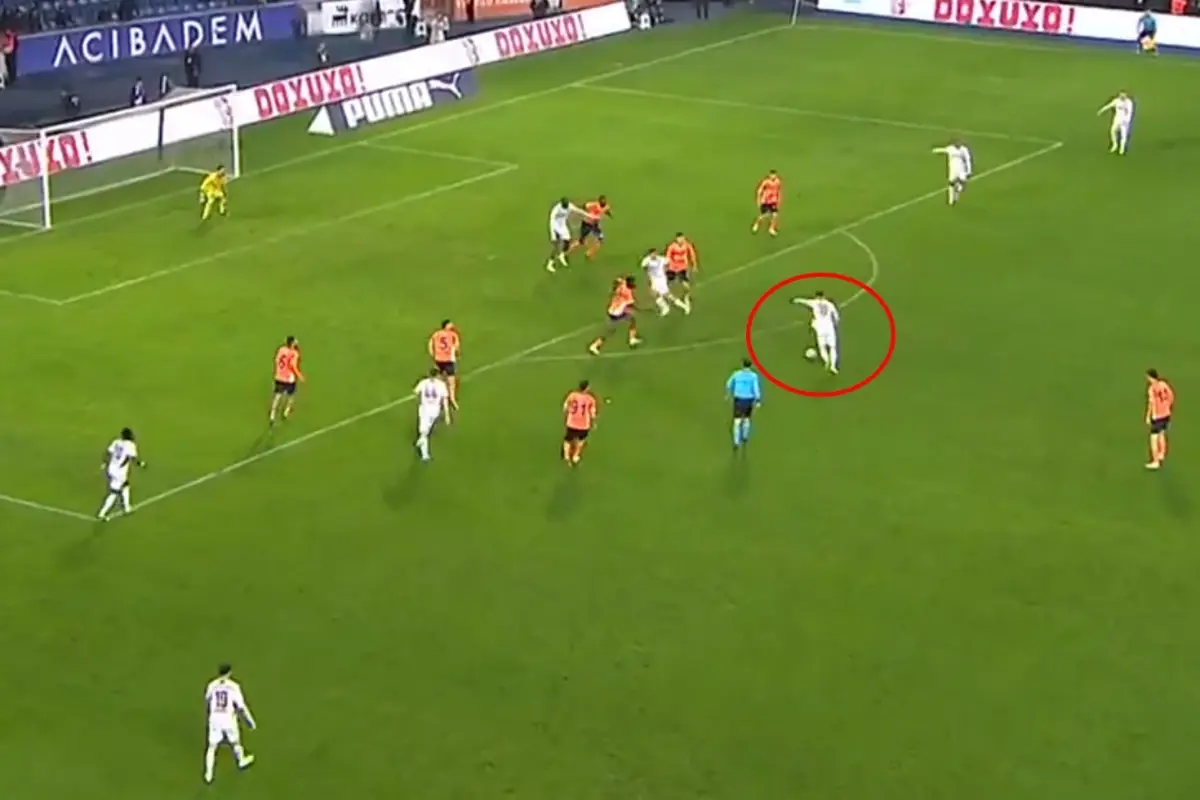 Beşiktaş Taraftarını Şaşkına Çeviren Ernest Muçi’nin Tarihe Geçen Golü