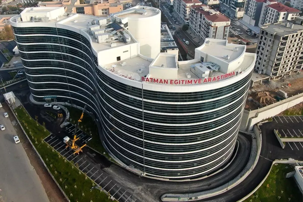 Bir ‘Deli Baştabip’in kentte iz bırakan hikâyesi: Onun gibisi her hastaneye lazım