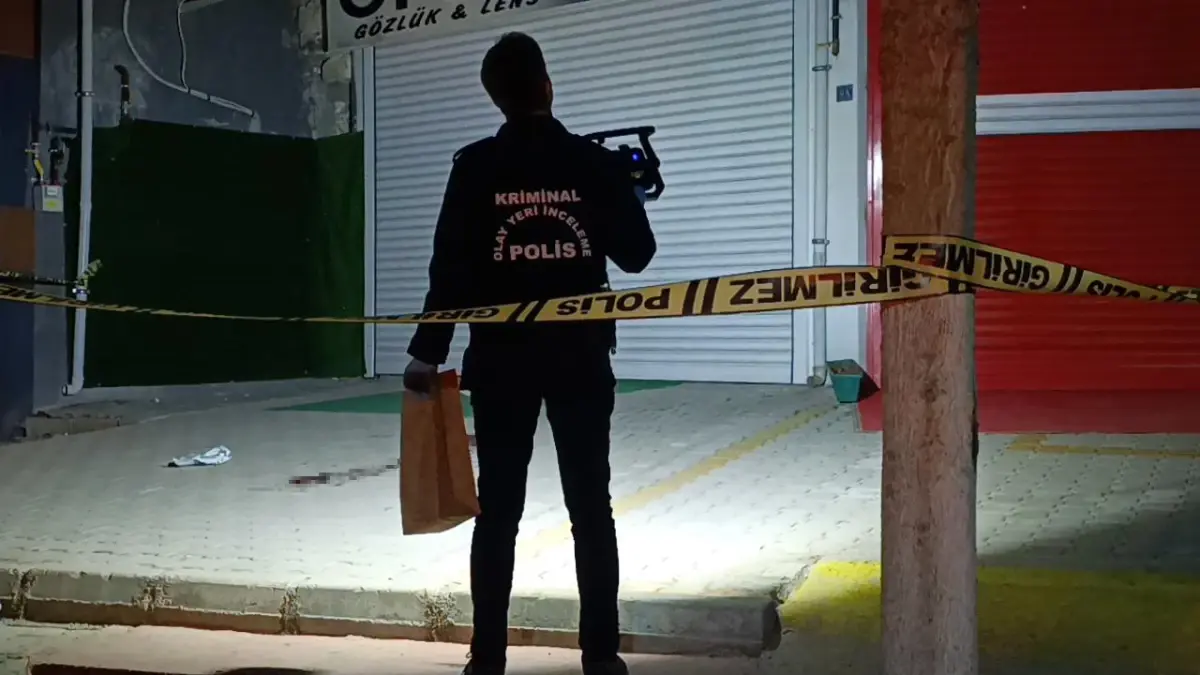 Kahramanmaraş’ta Çatıdan Düşen 15 Yaşındaki Çocuk Ağır Yaralandı