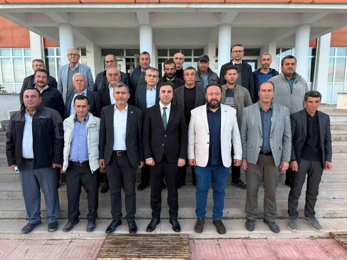 Köylere Hizmet Birliği Toplantısı Çavdarhisar’da 2026 Altyapı Planlarıyla Buluştu