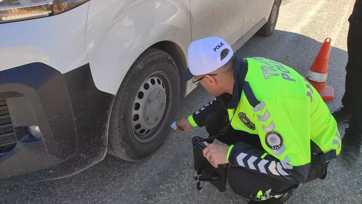 Çelikhan’da Kış Lastiği Denetimi