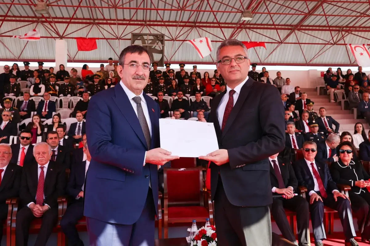 Cumhurbaşkanı Yardımcısı Yılmaz, KKTC’nin 42’nci Yıl Dönümü Törenlerine Katıldı