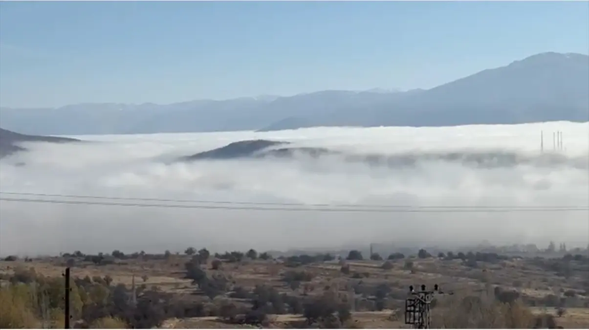 Doğanşehir’de Yoğun Sis ve Buzlanma Trafiği Etkiledi