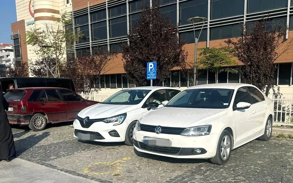 Manisa’da Engelli Rampalarına Yönelik Denetimlerde 98 Araca Ceza