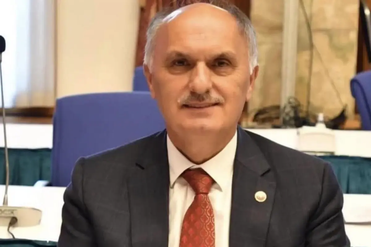 Eski AK Partili Milletvekili Cemal Öztürk Hayatını Kaybetti