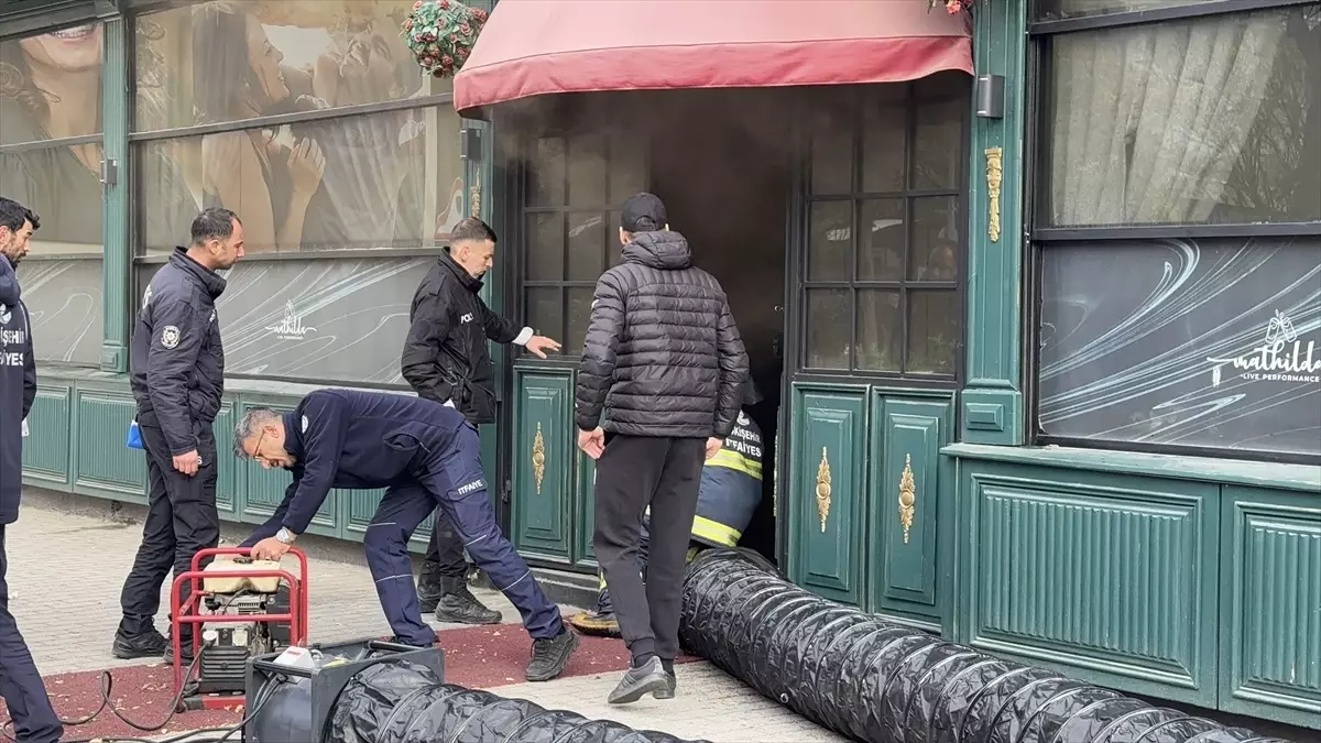 Eskişehir’de Yangın Paniği: Tepebaşı’nda Çıkan Büyük Alevler Kontrol Altına Alındı