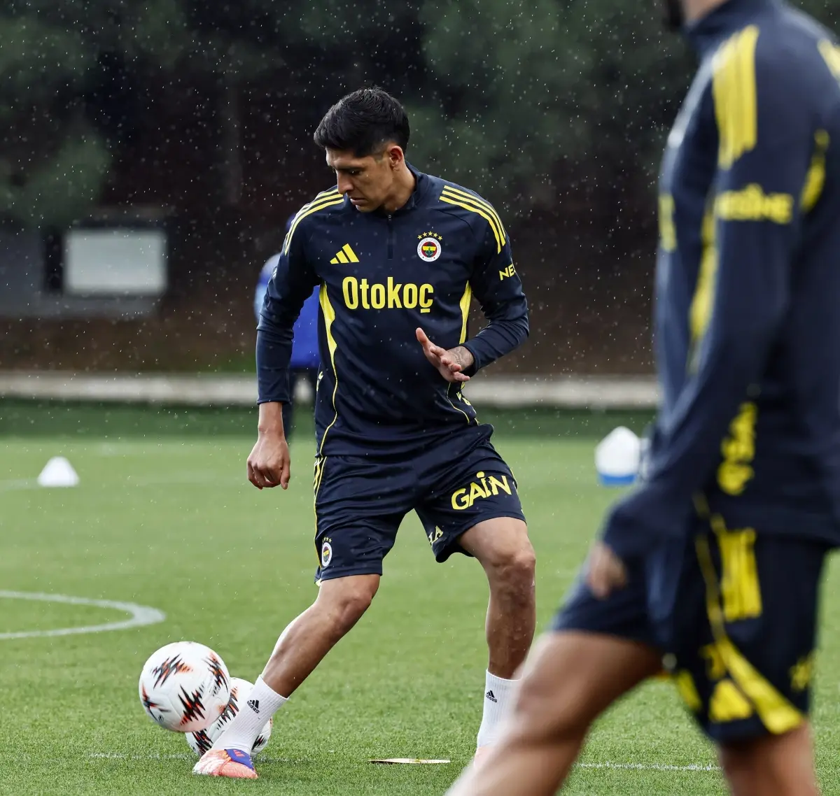 Fenerbahçe Ferencvaros Maçına Hazırlanıyor