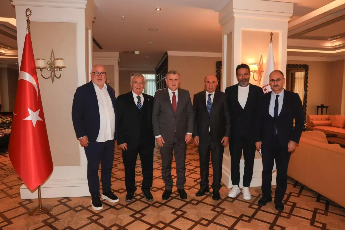 Fethiyespor’da Dinçel’e Çiçekli Veda ve Yeni Stadyum Projesine Start