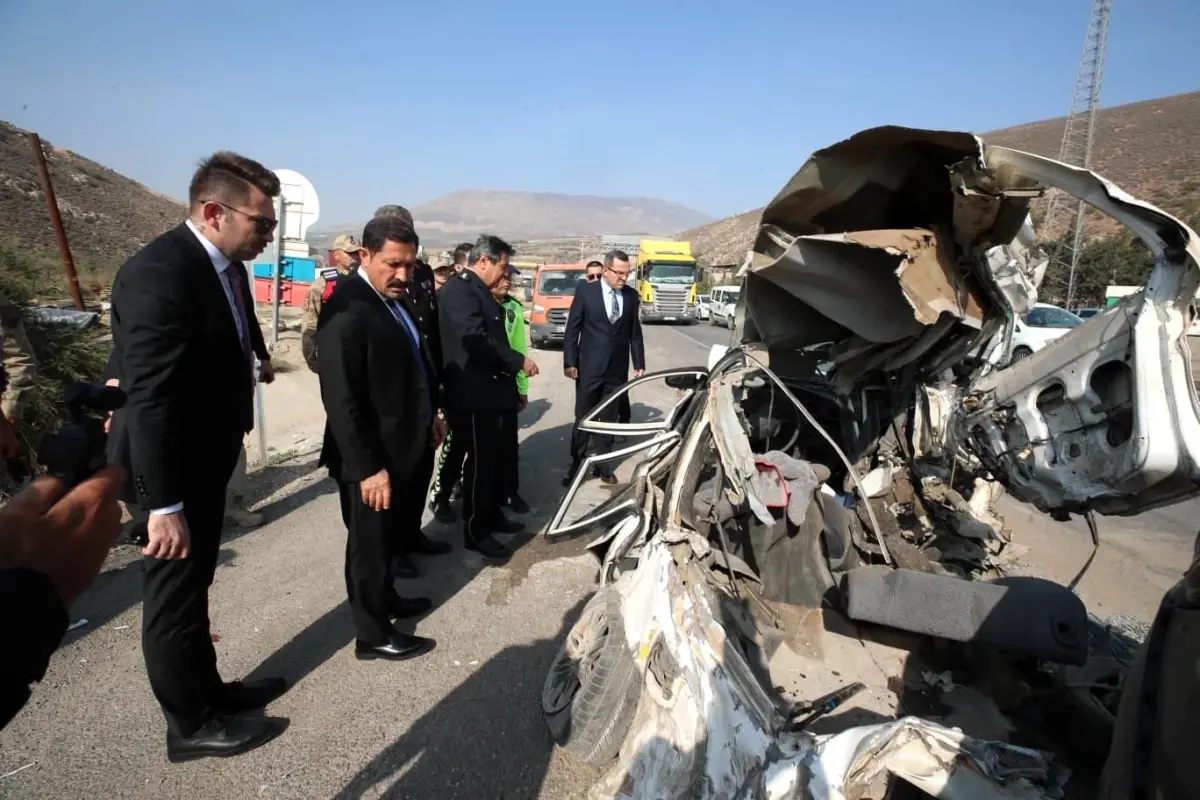 Hatay’da Fren Arızası: 4 Yaralı ve 8 Araca Zincirleme Çarpma