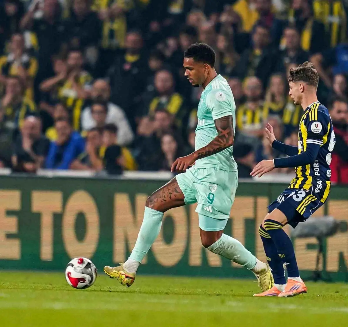 Onugkha’dan Fenerbahçe’ye İki Gol