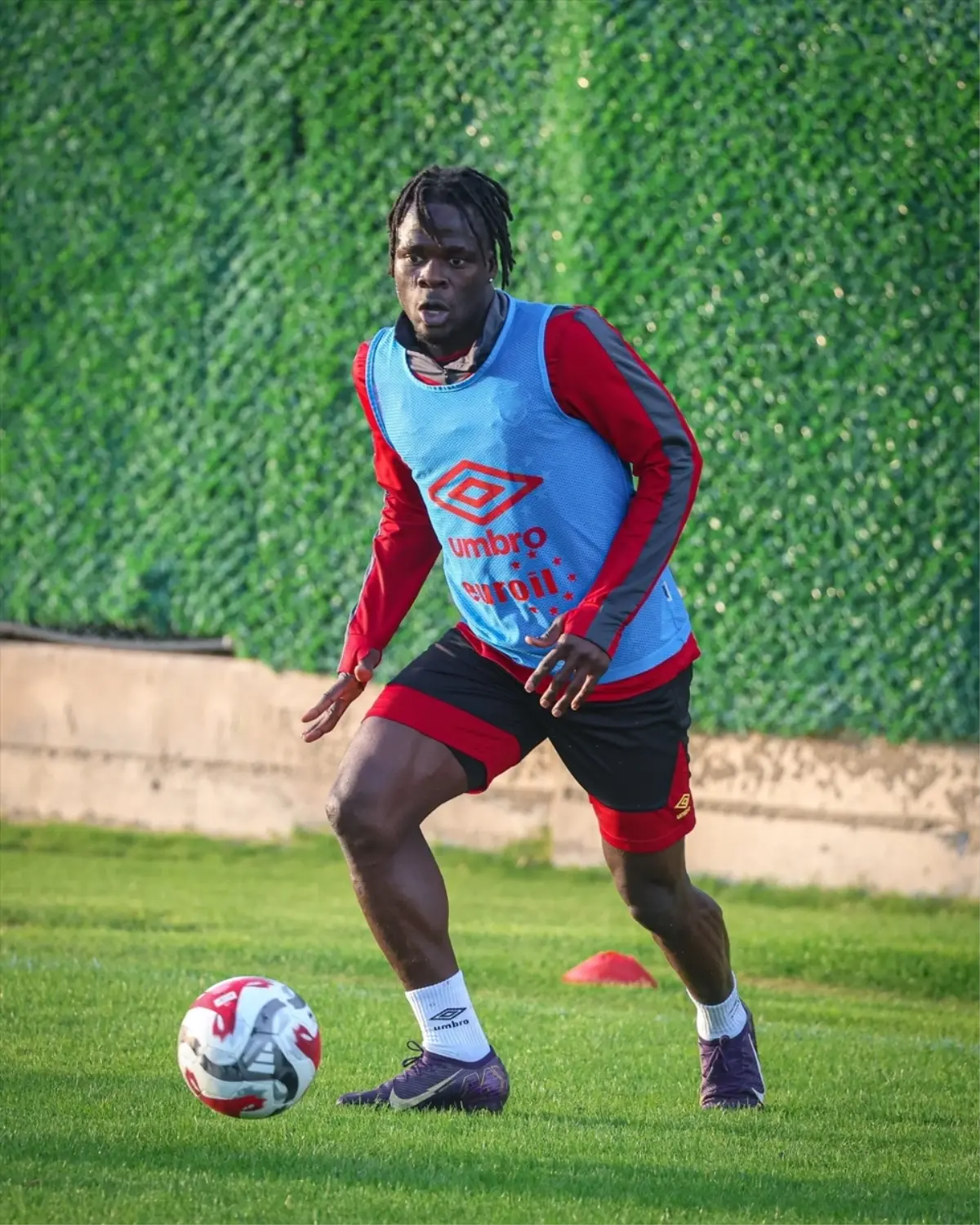 Göztepe Antalyaspor Maçına Hazırlanıyor