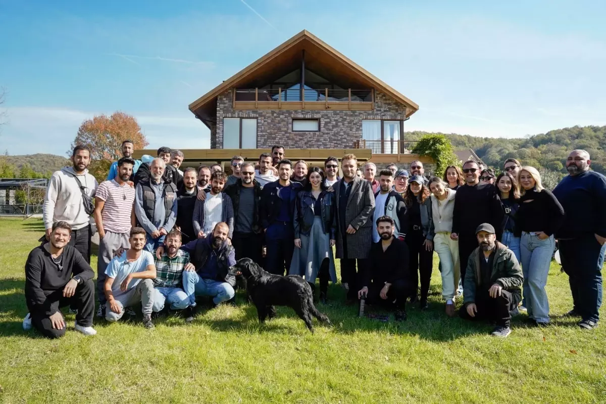 Güller ve Günahlar Ekibi Bir Arada