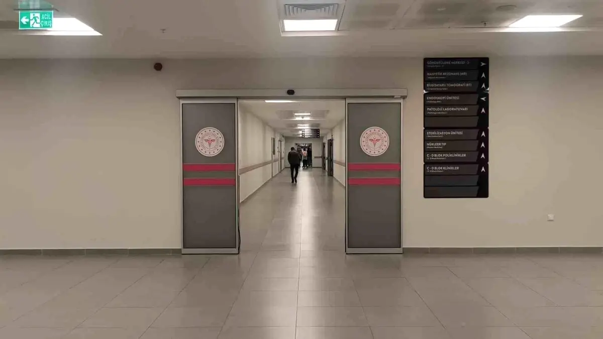 Tutuklu Belediye Başkanı Muhittin Böcek Hastaneye Kaldırıldı