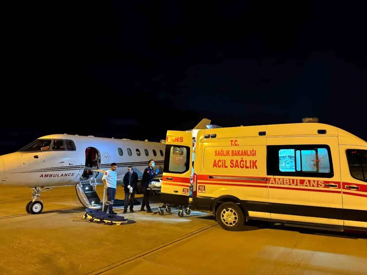 11 Yaşındaki Çocuk Uçak Ambulansla Sevk Edildi