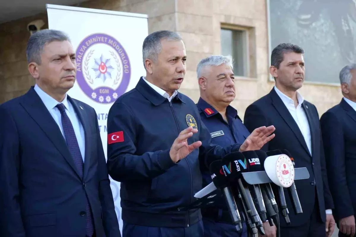 Narkokapan-2 Operasyonu: Antalya’da 458 Şahsın Gözaltına Alınması ve Uyuşturucu ile Mücadelede Yeni Dönem