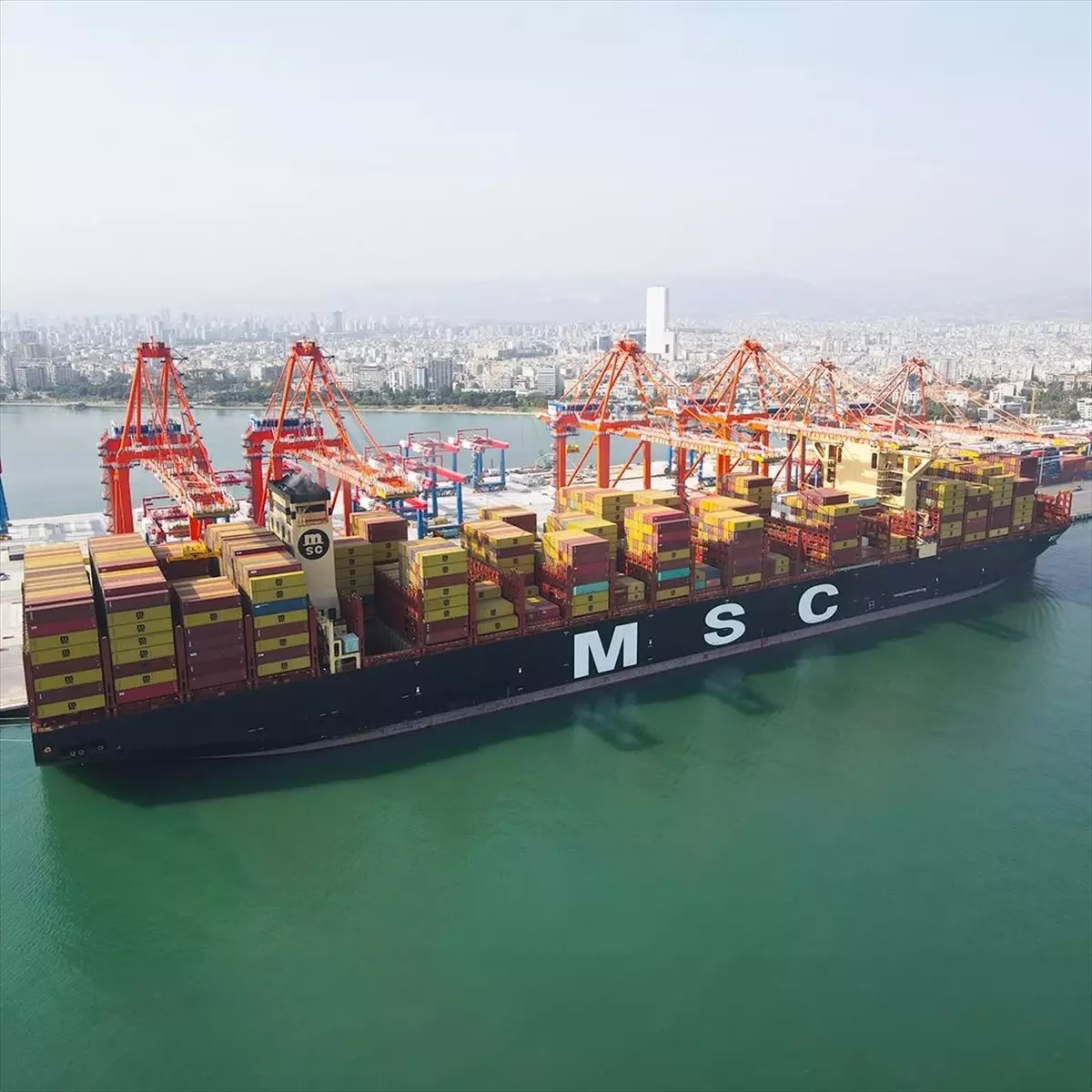 Mersin Limanı’na Büyük Gemiden İlk Yanaşma: MSC IRINA Yeni Terminalde